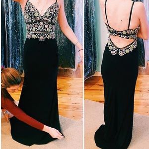 Black prom dress